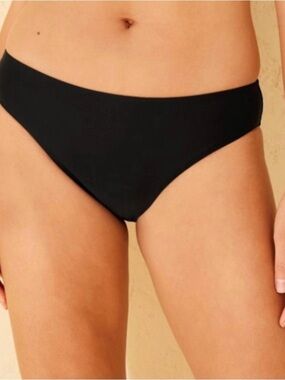 Women's Low-Rise Full Coverage Hipster Bikini Bottom - Shade & Shore
Size XL